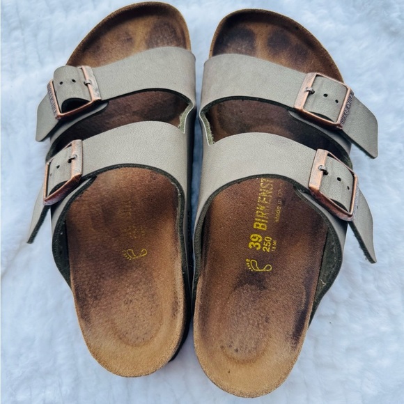 Birkenstock women Taupe Sandals - Picture 2 of 8